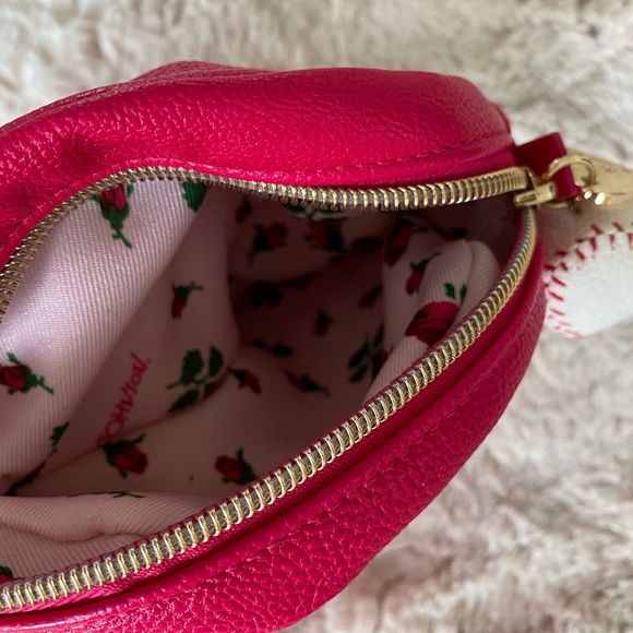 Betsey Johnson batter up baseball glove wristlet - Picture 6 of 7